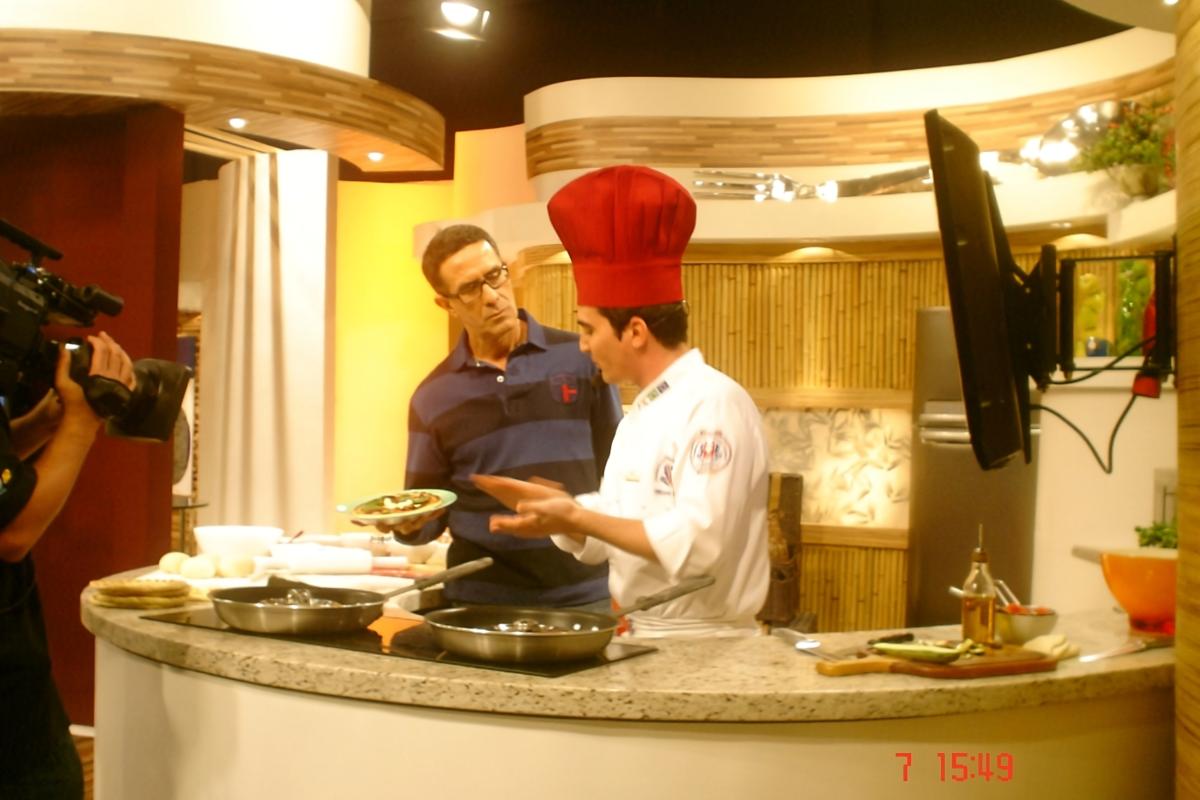 [Chef Moises na Rede TV – Preparando PIADINA ou Pizza frita]